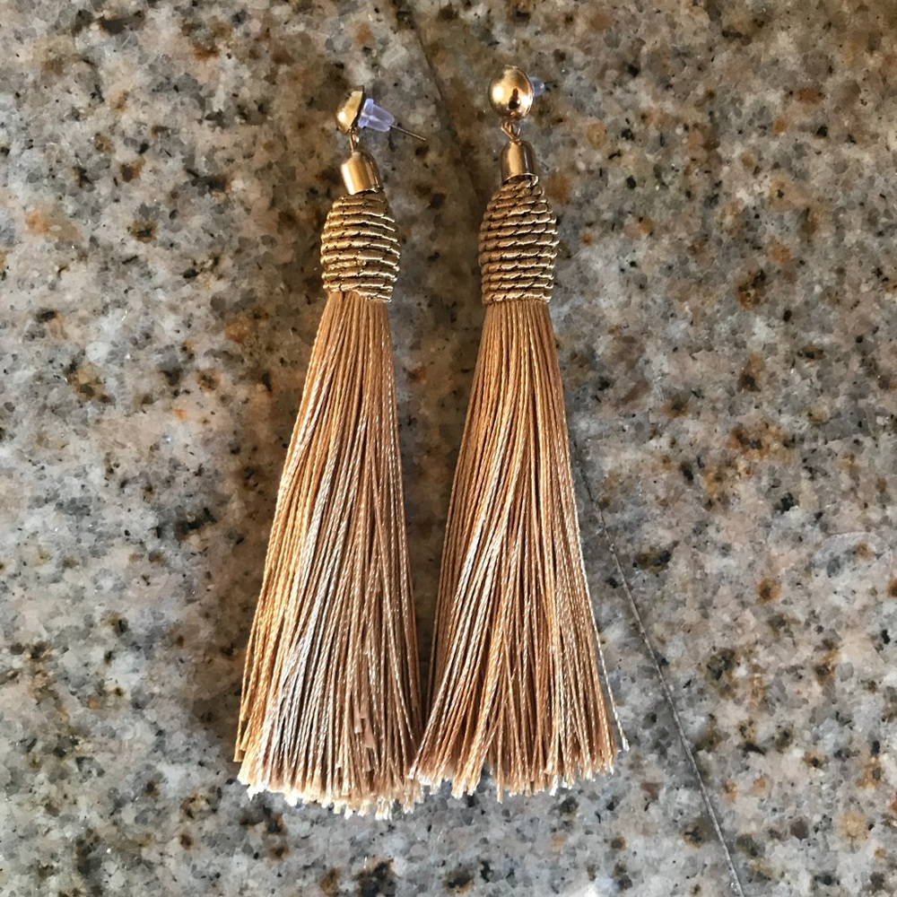 SALE🤩Gold fashion earrings